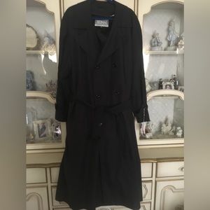 Umberto Rossi NWT mens black double breasted trench coat size 48R